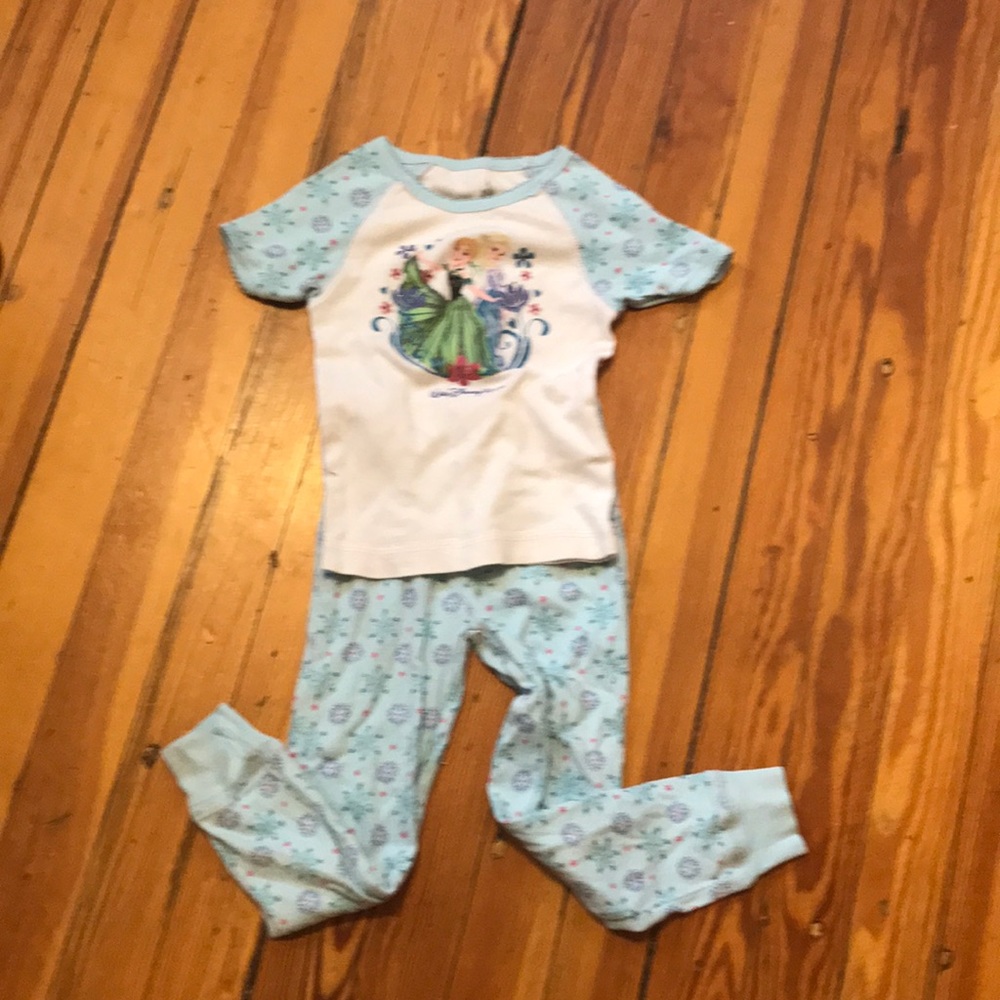 Walt Disney pajamas size 4